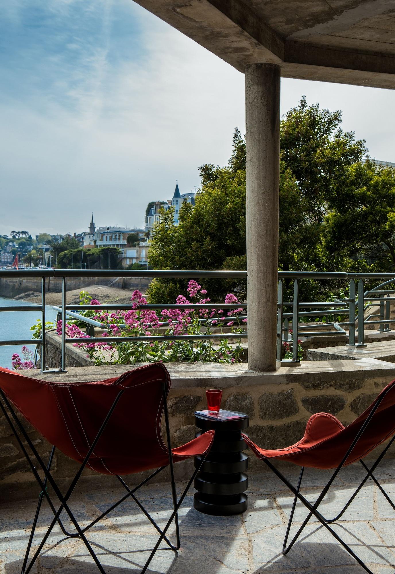 Castelbrac Hotel & Spa Dinard Exterior photo