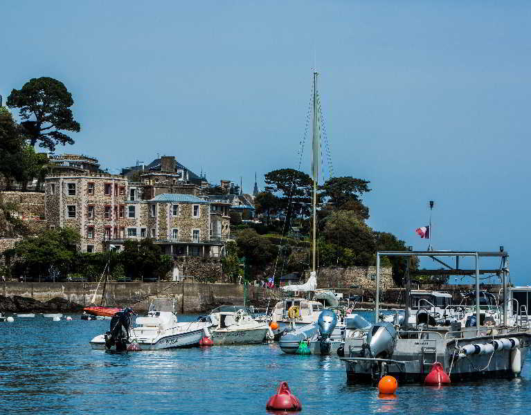 Castelbrac Hotel & Spa Dinard Exterior photo